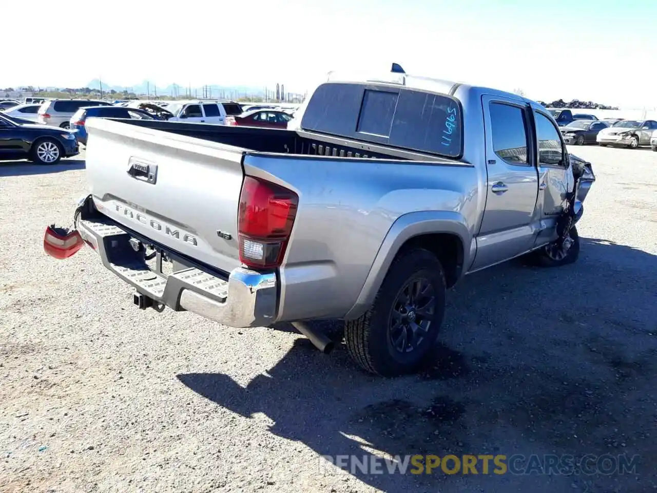 4 Photograph of a damaged car 5TFAZ5CN1MX116965 TOYOTA TACOMA 2021