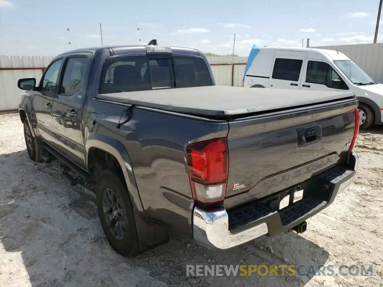 3 Photograph of a damaged car 5TFAZ5CN2MX097519 TOYOTA TACOMA 2021