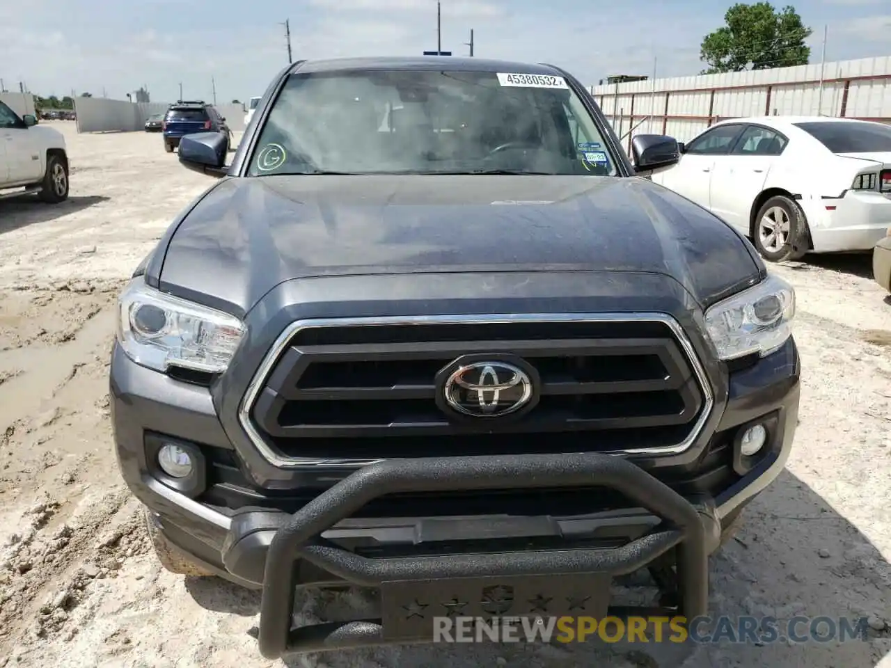 9 Photograph of a damaged car 5TFAZ5CN2MX097519 TOYOTA TACOMA 2021