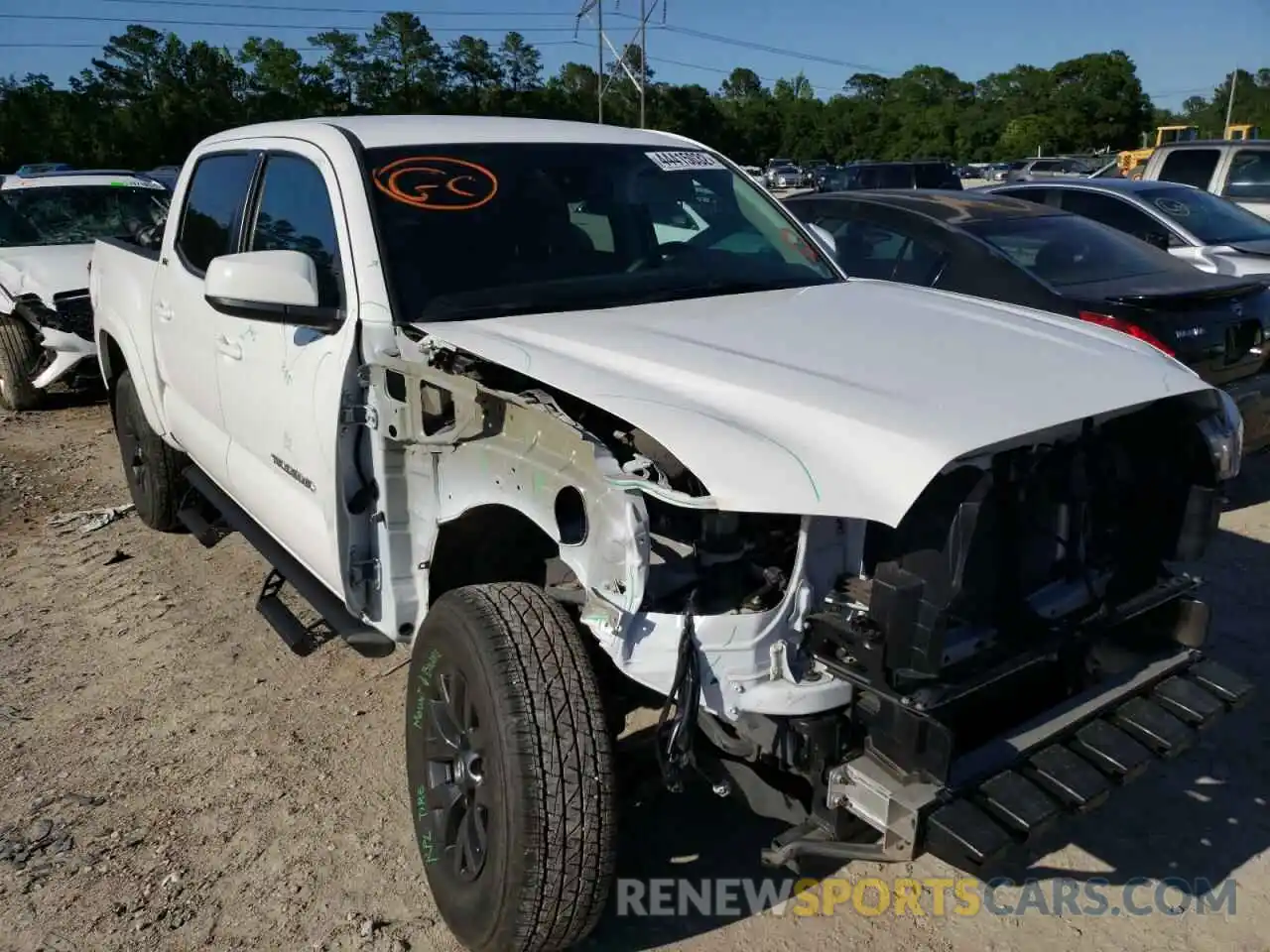 1 Photograph of a damaged car 5TFAZ5CN2MX100340 TOYOTA TACOMA 2021