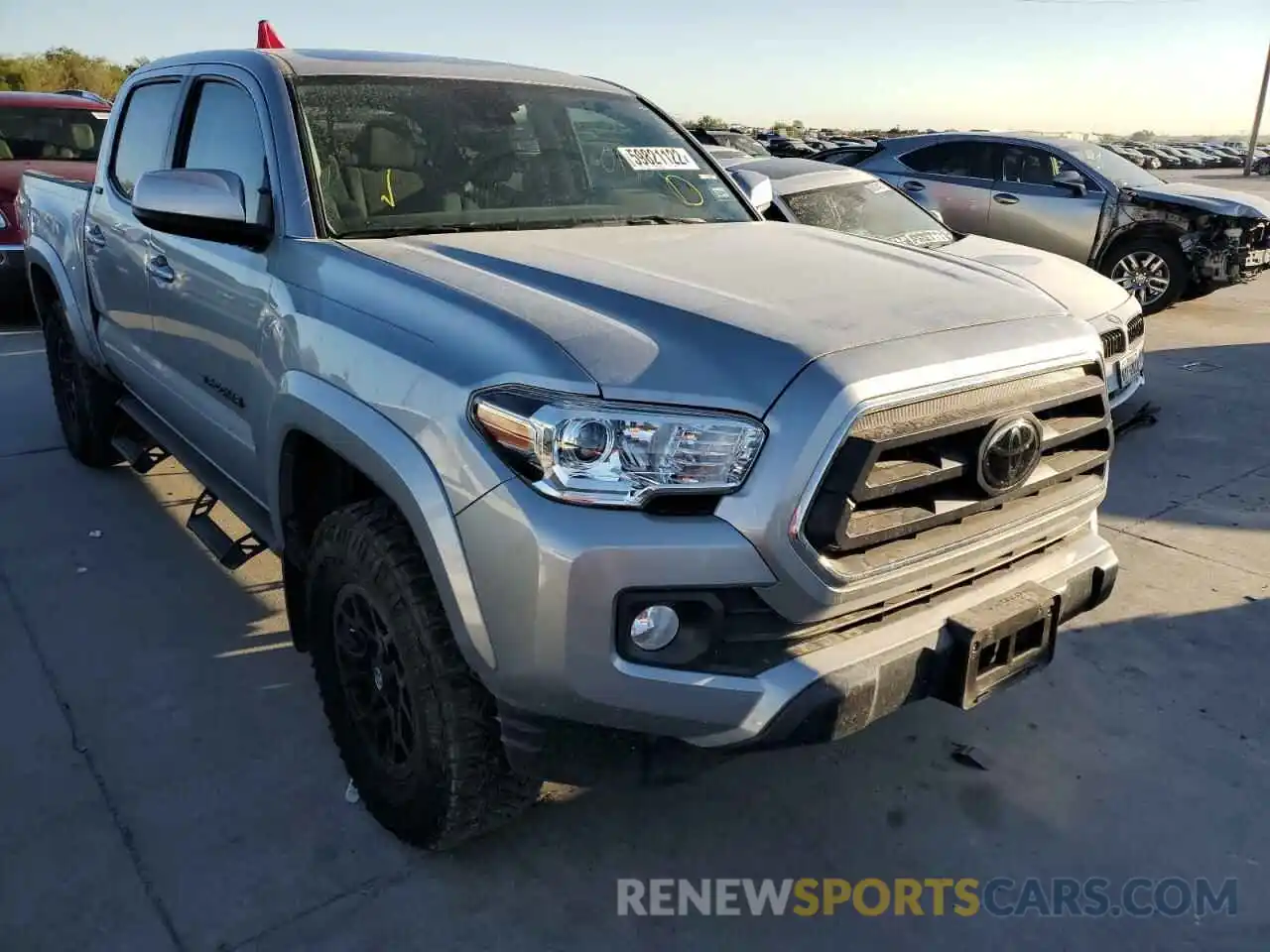 1 Photograph of a damaged car 5TFAZ5CN2MX105621 TOYOTA TACOMA 2021