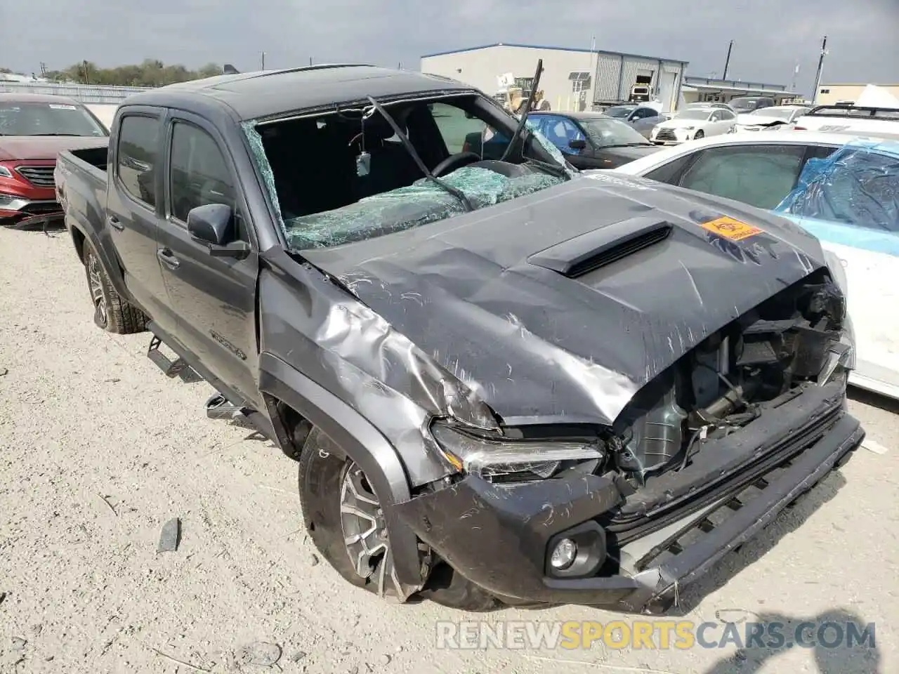 1 Photograph of a damaged car 5TFAZ5CN2MX107529 TOYOTA TACOMA 2021