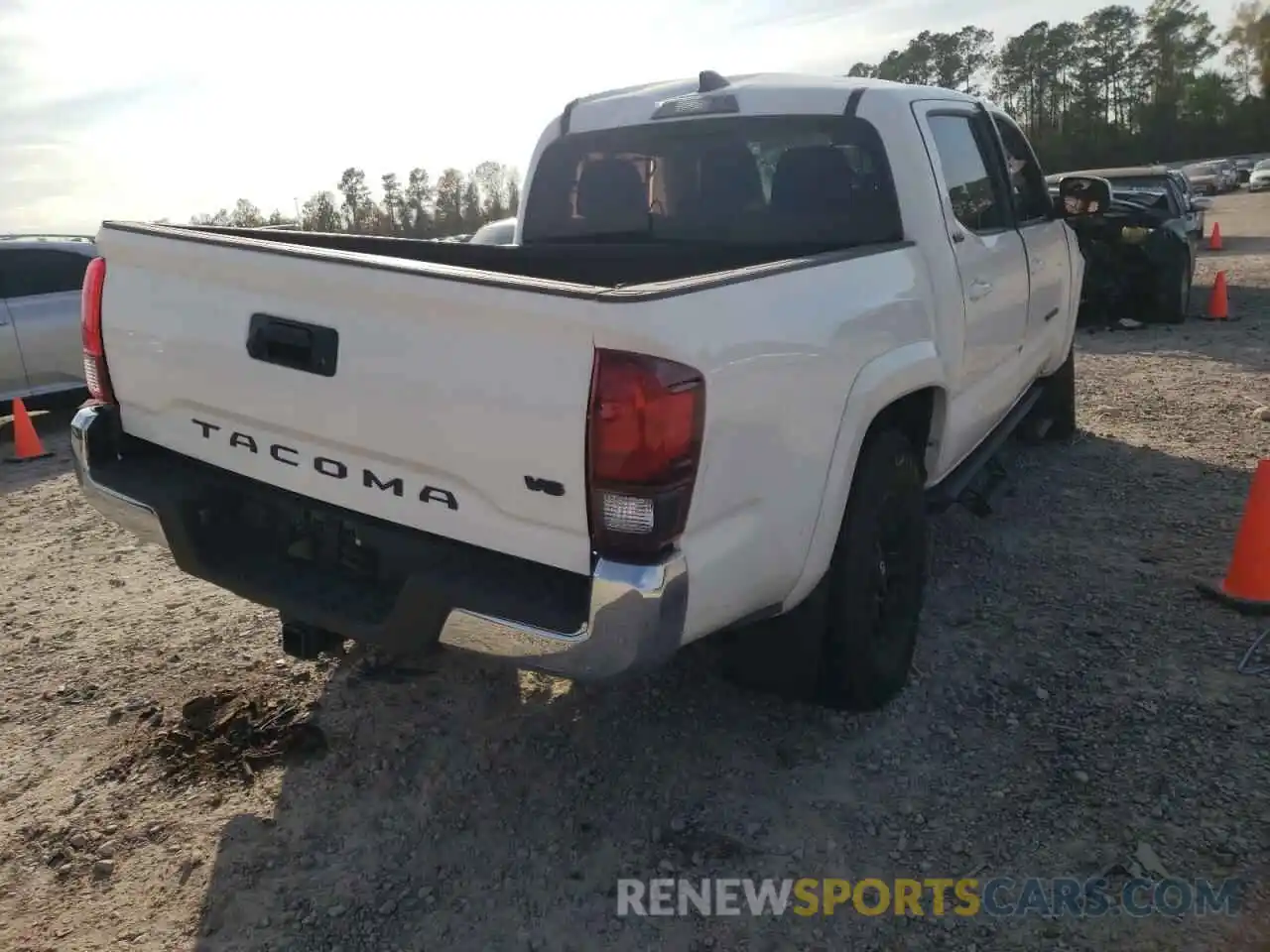 4 Photograph of a damaged car 5TFAZ5CN2MX107756 TOYOTA TACOMA 2021