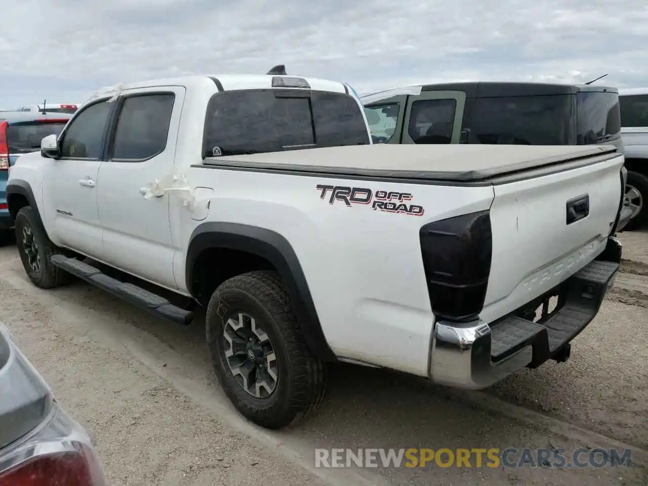 3 Photograph of a damaged car 5TFAZ5CN2MX114271 TOYOTA TACOMA 2021