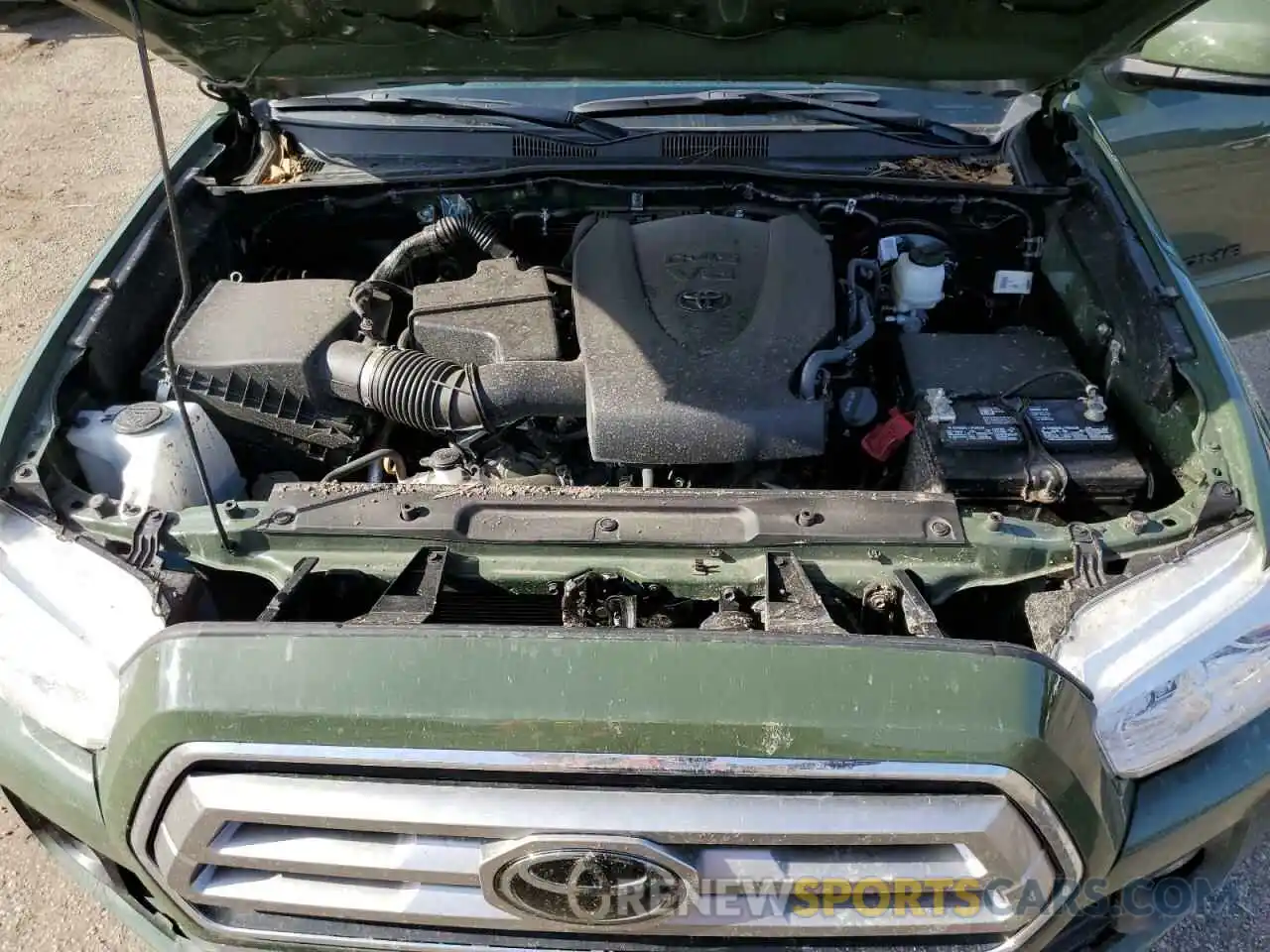 7 Photograph of a damaged car 5TFAZ5CN2MX114464 TOYOTA TACOMA 2021