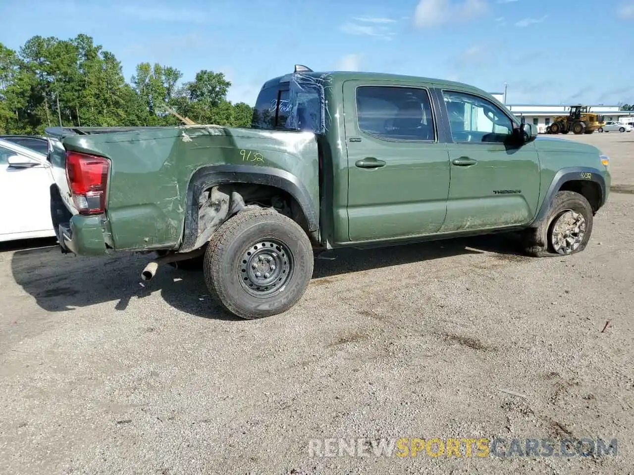 9 Photograph of a damaged car 5TFAZ5CN2MX114464 TOYOTA TACOMA 2021