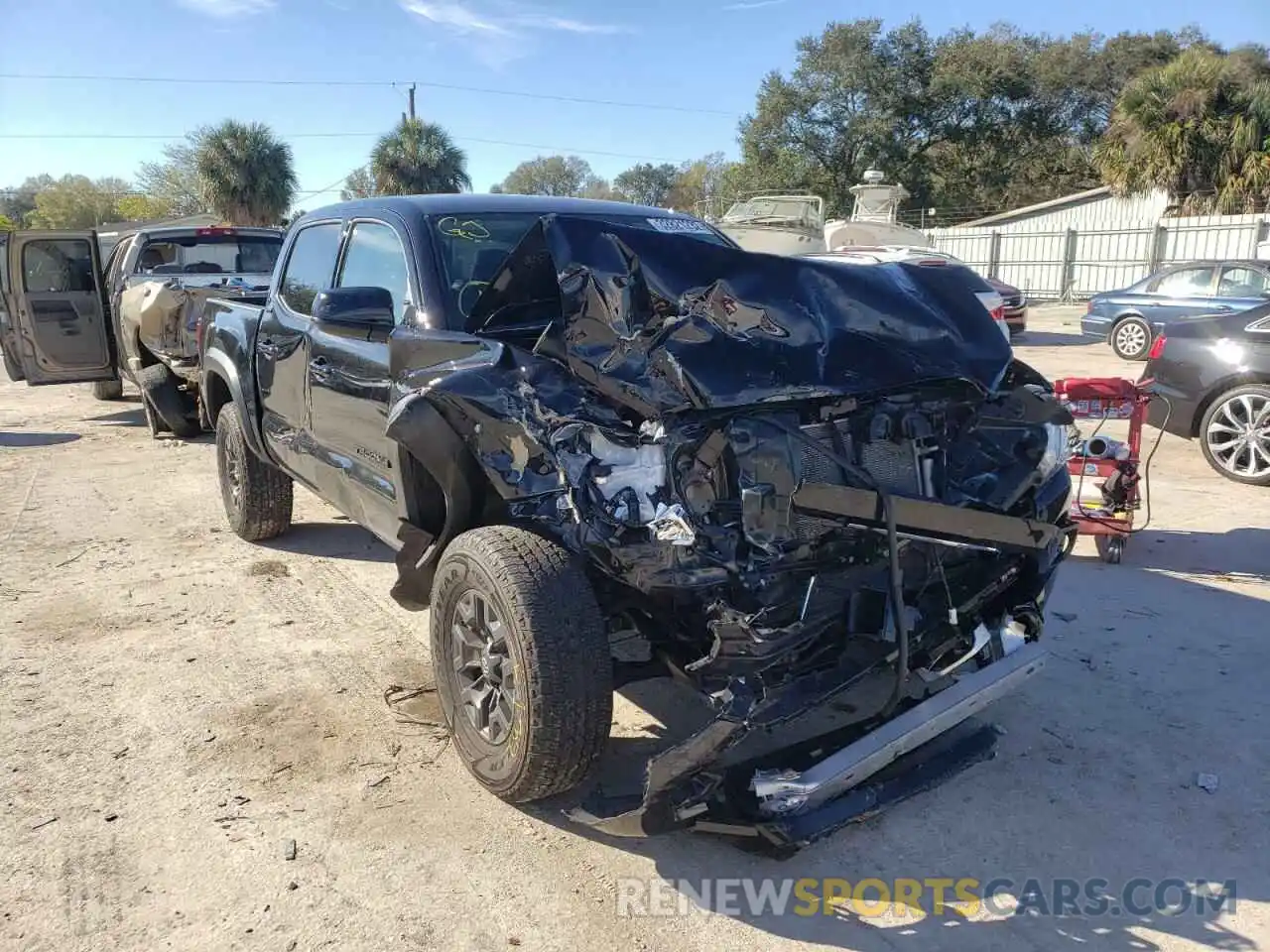 1 Photograph of a damaged car 5TFAZ5CN3MX098274 TOYOTA TACOMA 2021