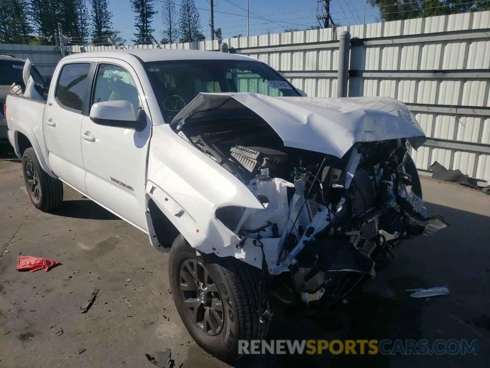 1 Photograph of a damaged car 5TFAZ5CN3MX100542 TOYOTA TACOMA 2021