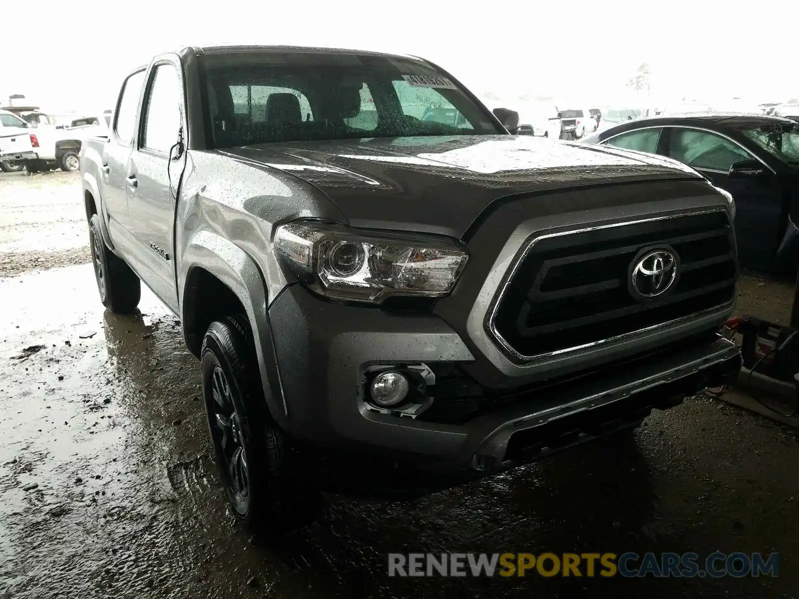 1 Фотография поврежденного автомобиля 5TFAZ5CN4MX097828 TOYOTA TACOMA 2021