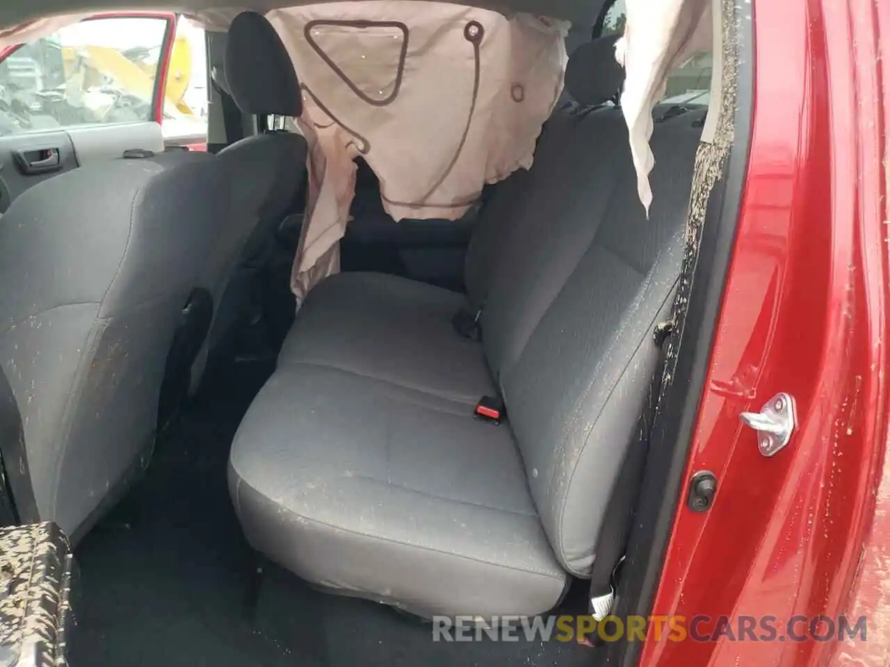 6 Photograph of a damaged car 5TFAZ5CN4MX098431 TOYOTA TACOMA 2021