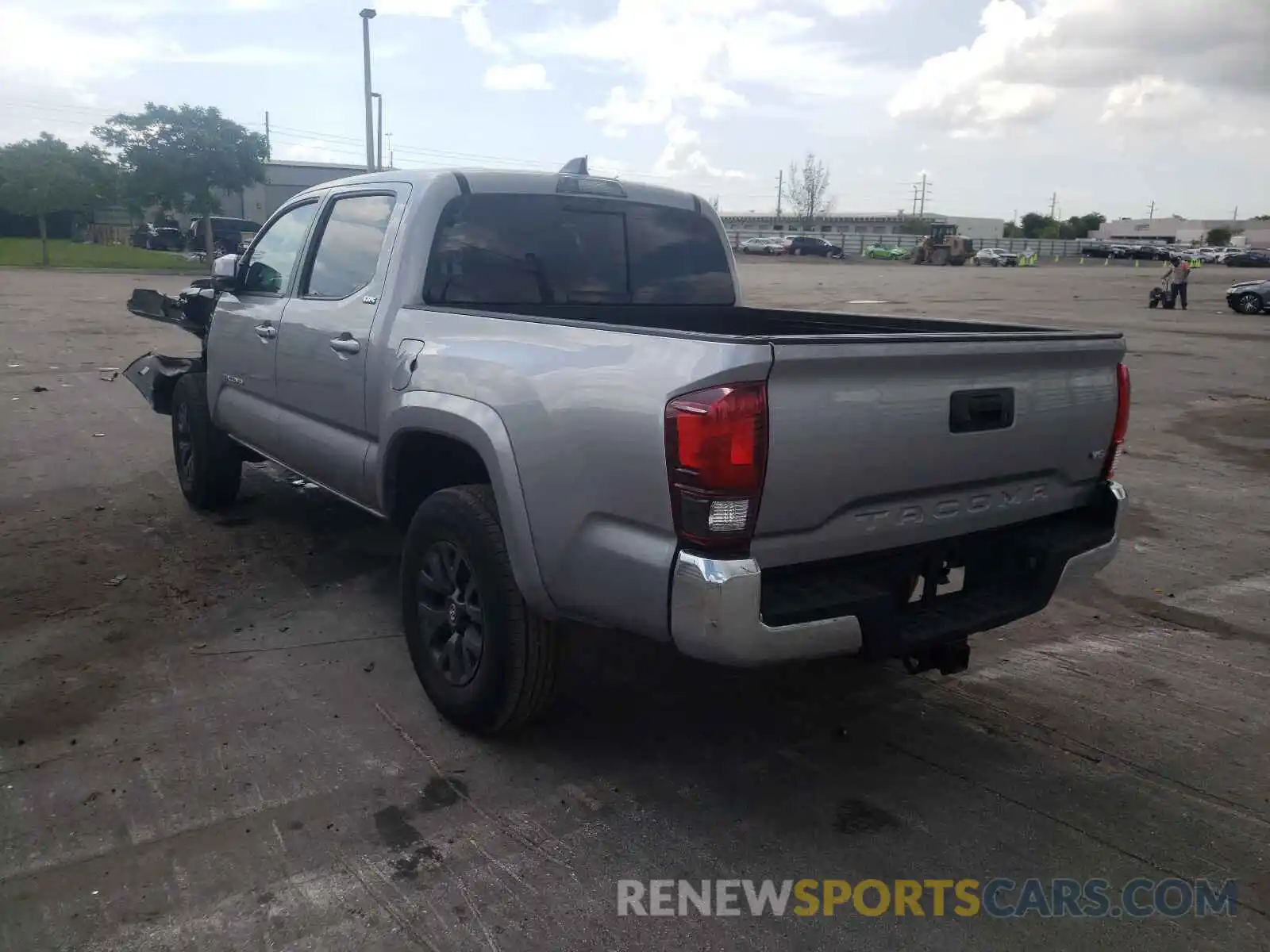 3 Photograph of a damaged car 5TFAZ5CN4MX098588 TOYOTA TACOMA 2021