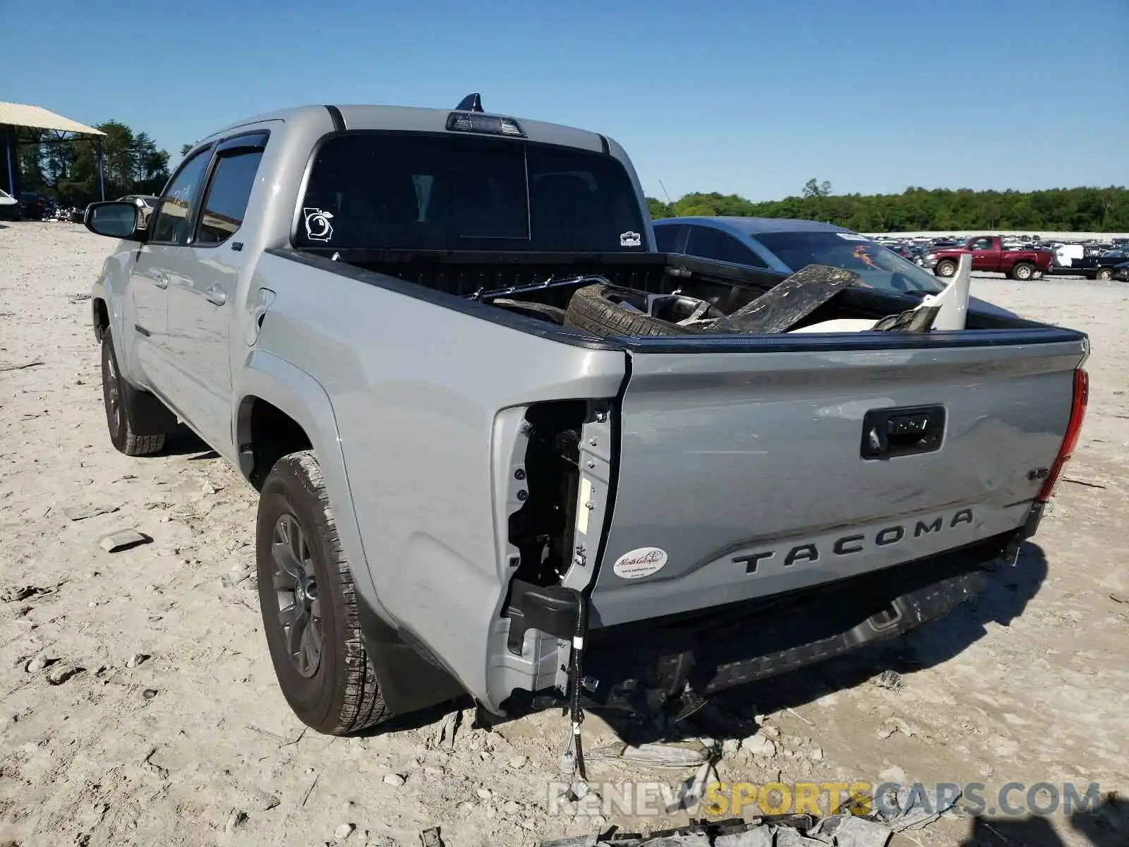 3 Photograph of a damaged car 5TFAZ5CN4MX100971 TOYOTA TACOMA 2021