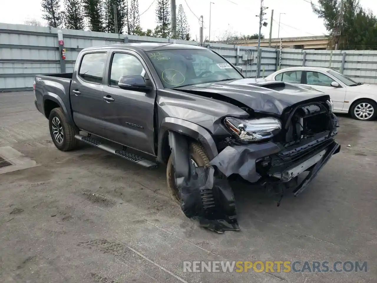 1 Photograph of a damaged car 5TFAZ5CN4MX113249 TOYOTA TACOMA 2021