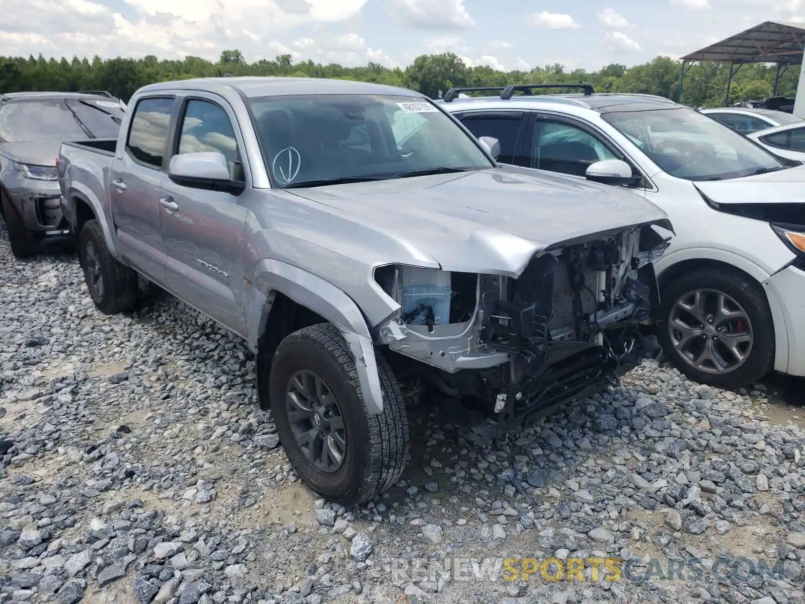 1 Photograph of a damaged car 5TFAZ5CN5MX099457 TOYOTA TACOMA 2021