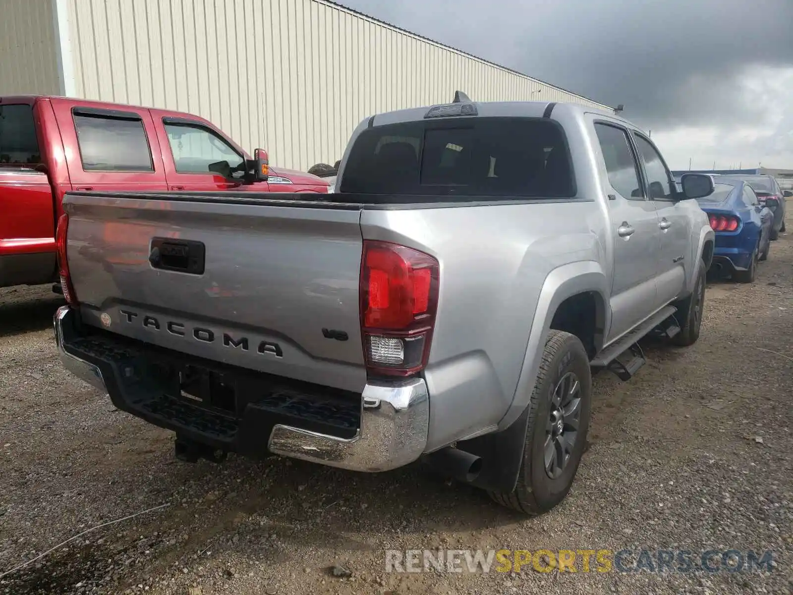 4 Photograph of a damaged car 5TFAZ5CN5MX099474 TOYOTA TACOMA 2021