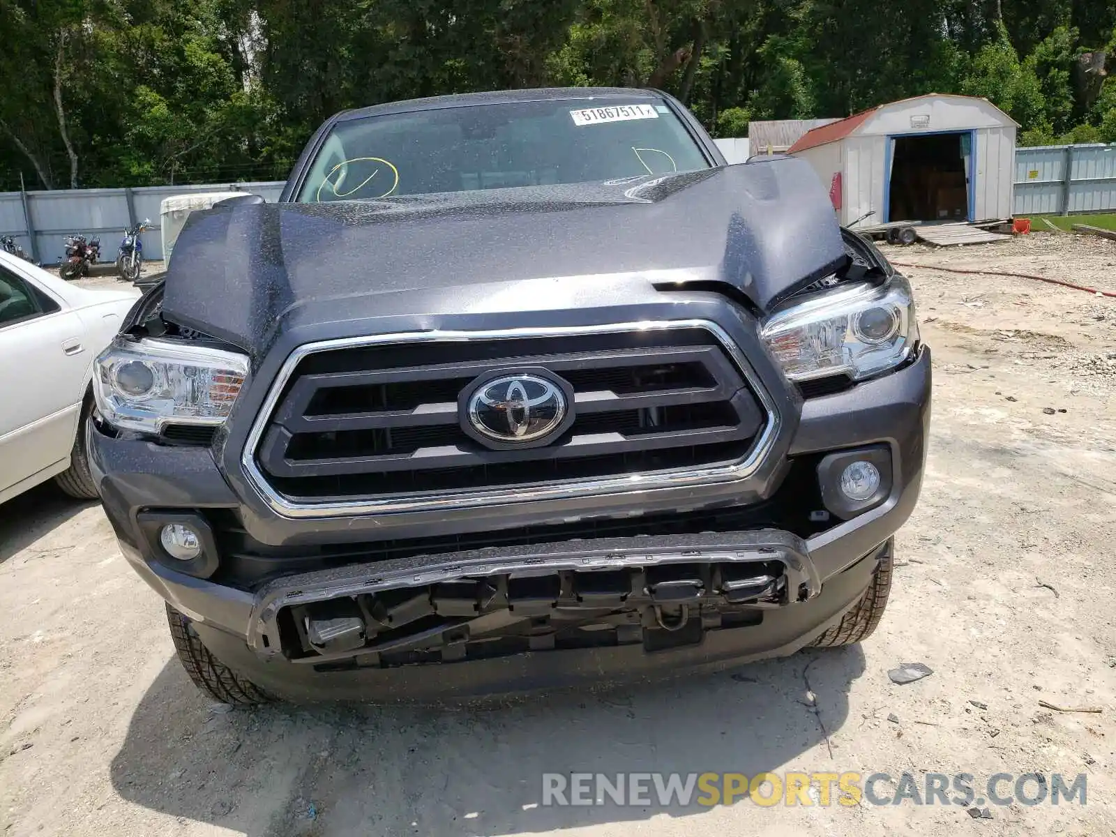 9 Photograph of a damaged car 5TFAZ5CN5MX100168 TOYOTA TACOMA 2021