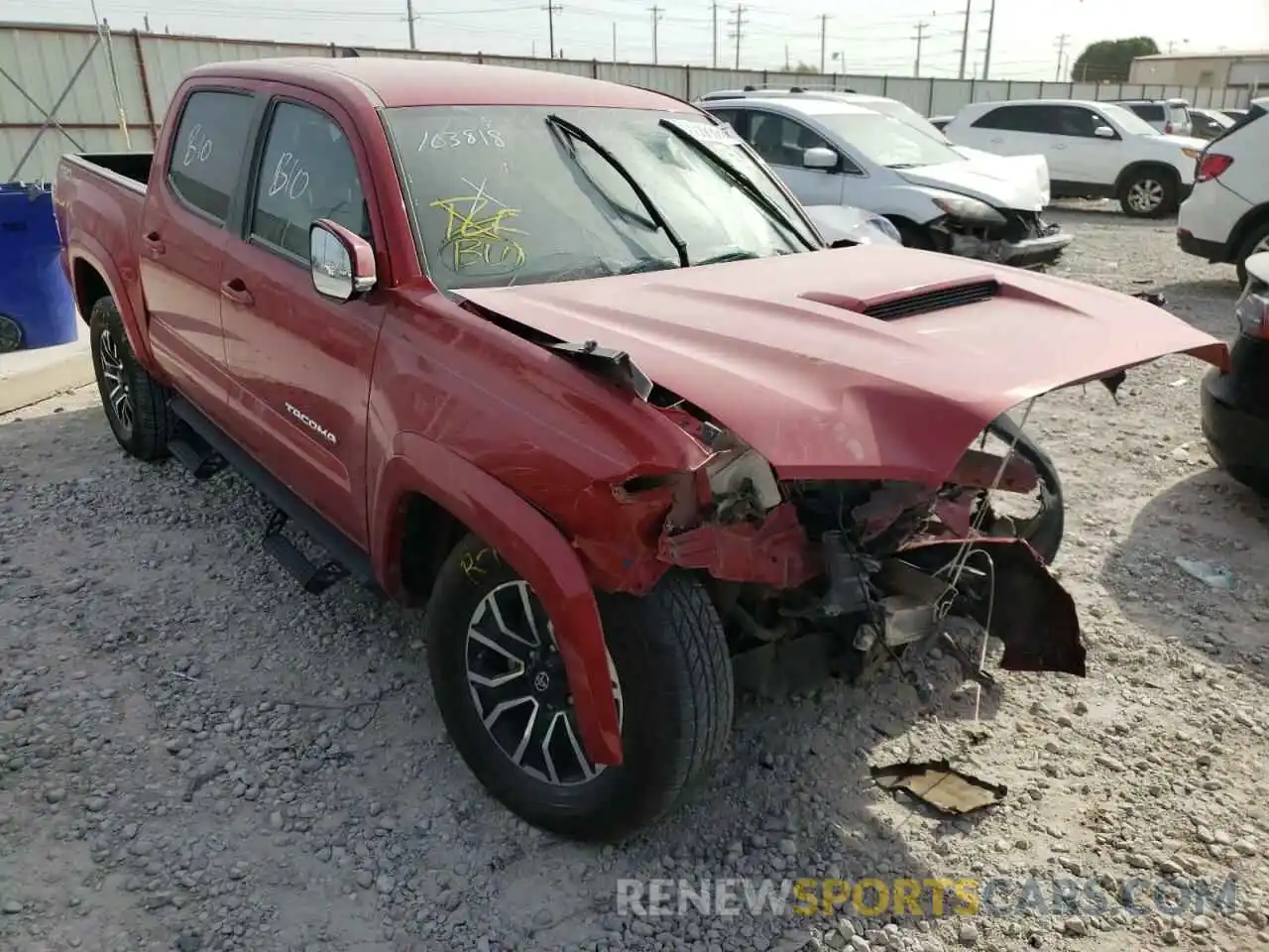 1 Photograph of a damaged car 5TFAZ5CN5MX101336 TOYOTA TACOMA 2021