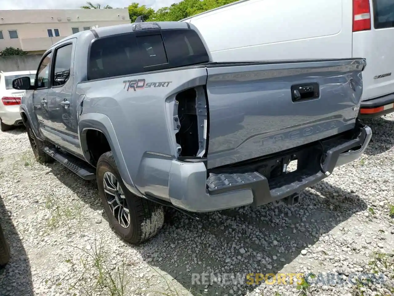 3 Photograph of a damaged car 5TFAZ5CN5MX110778 TOYOTA TACOMA 2021