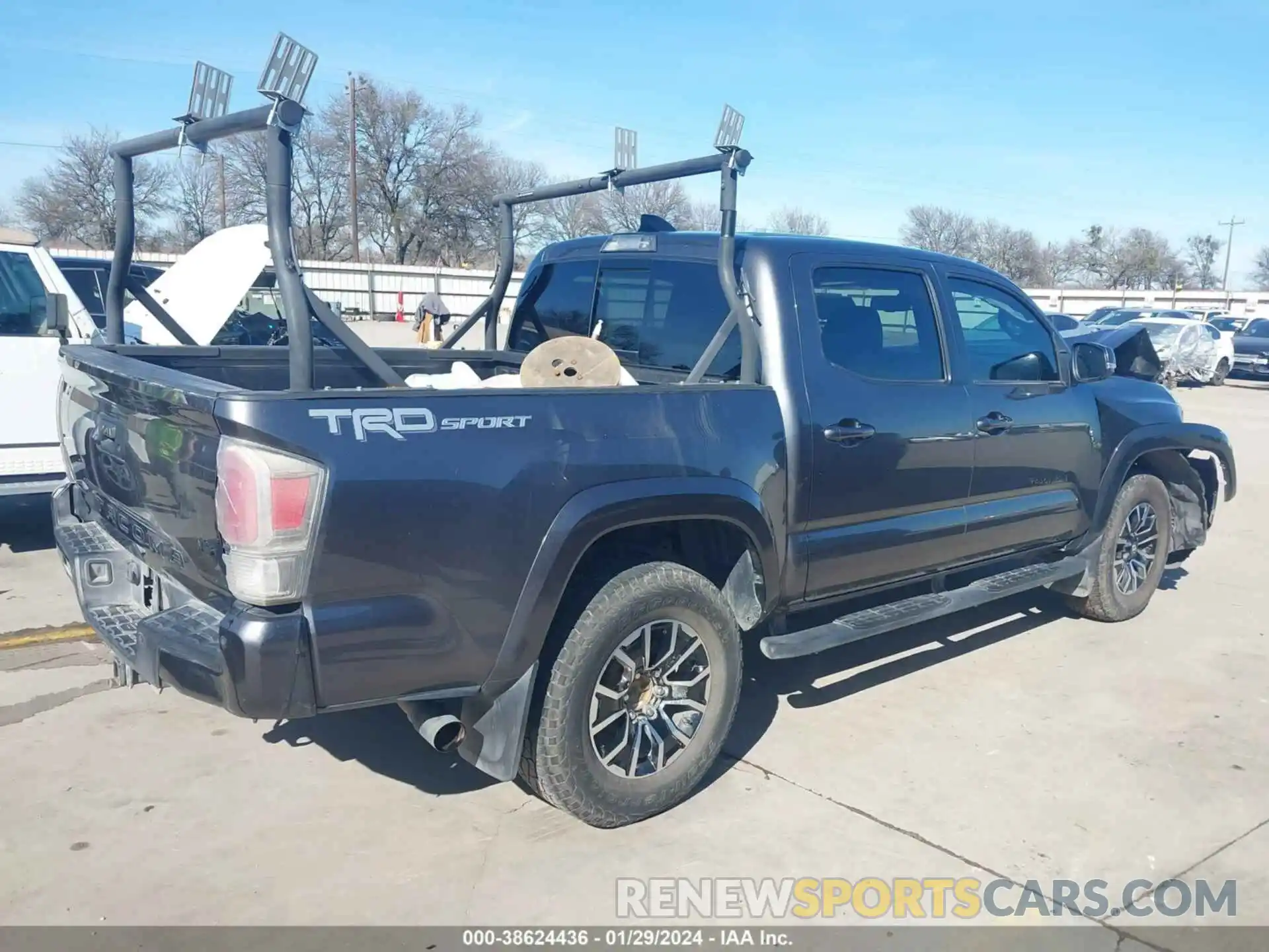 4 Photograph of a damaged car 5TFAZ5CN5MX110862 TOYOTA TACOMA 2021