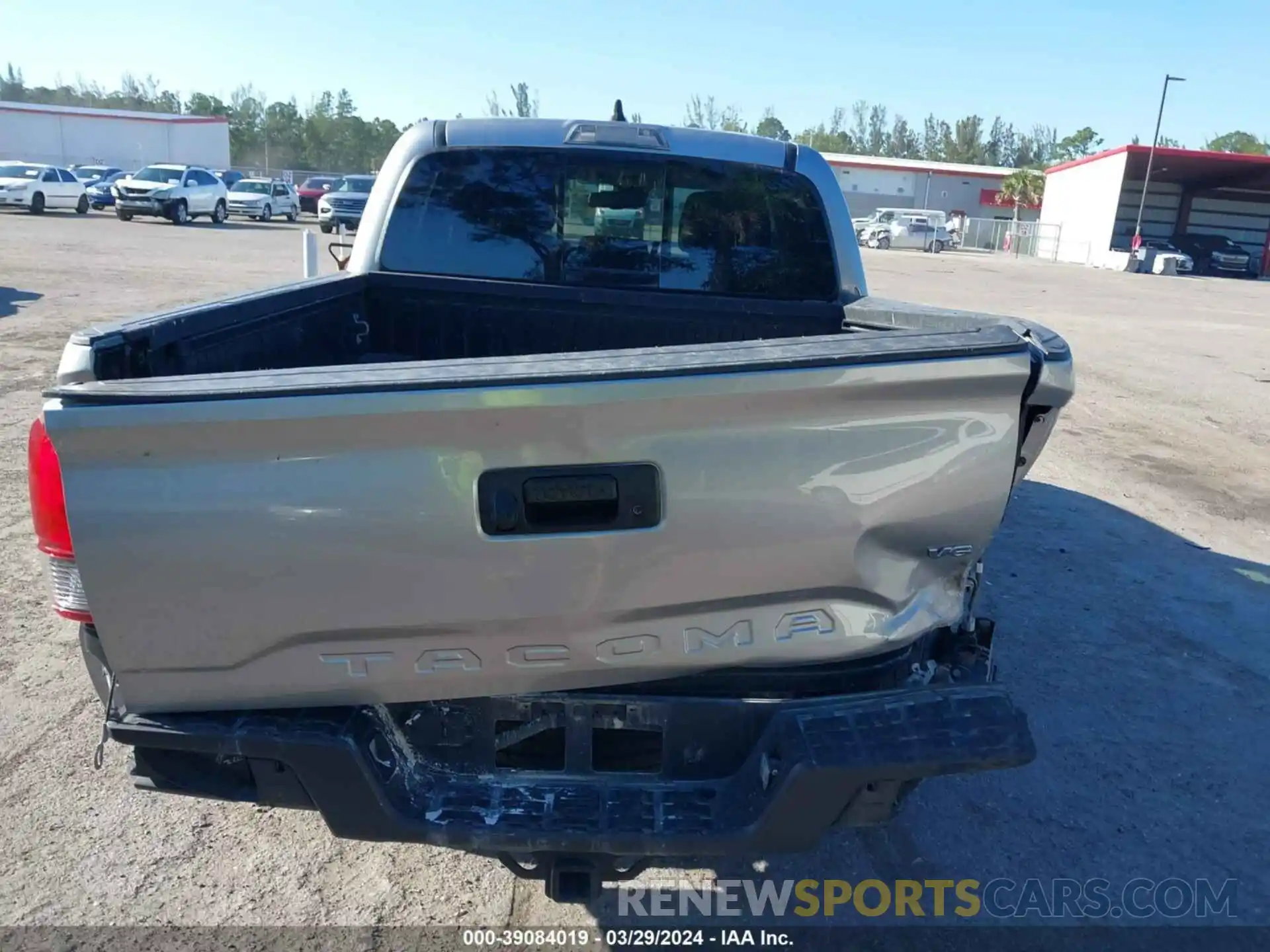 16 Photograph of a damaged car 5TFAZ5CN5MX114717 TOYOTA TACOMA 2021