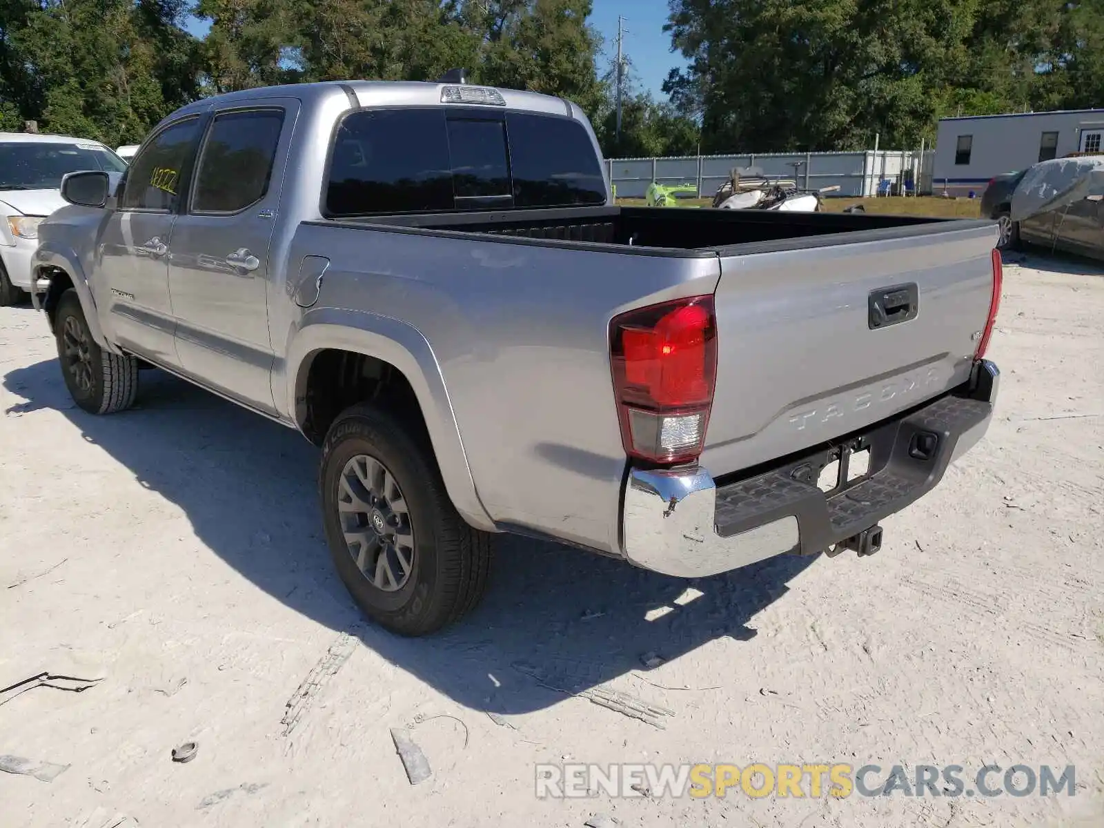 3 Photograph of a damaged car 5TFAZ5CN5MX115575 TOYOTA TACOMA 2021