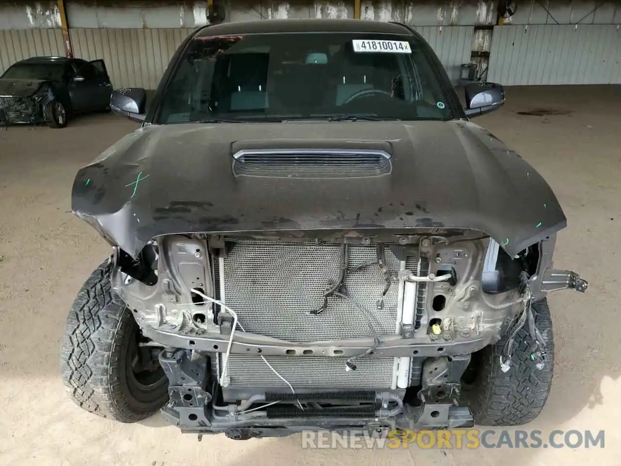 5 Photograph of a damaged car 5TFAZ5CN6MX099564 TOYOTA TACOMA 2021