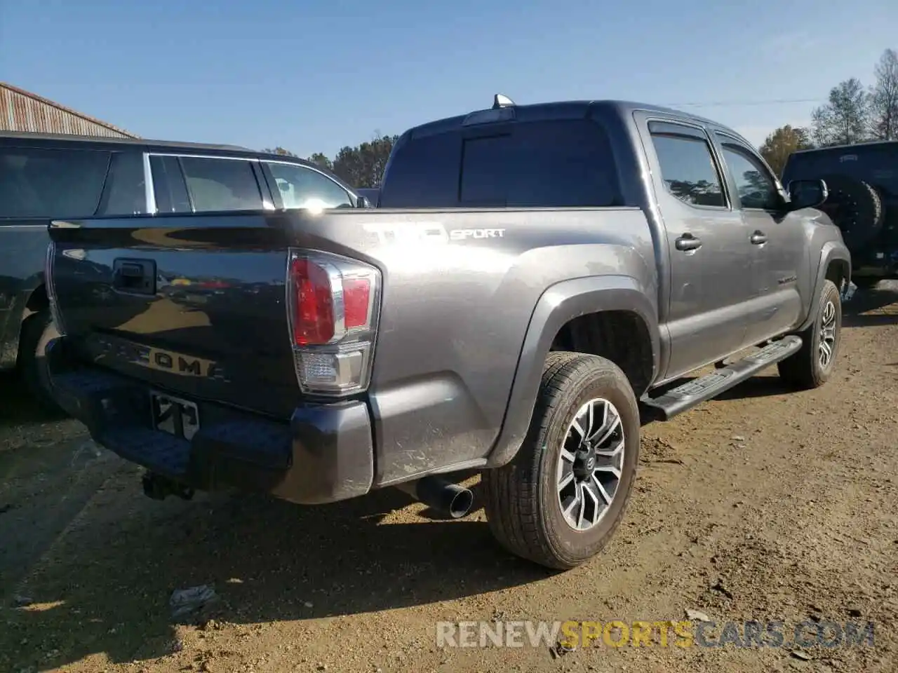 4 Photograph of a damaged car 5TFAZ5CN6MX100017 TOYOTA TACOMA 2021