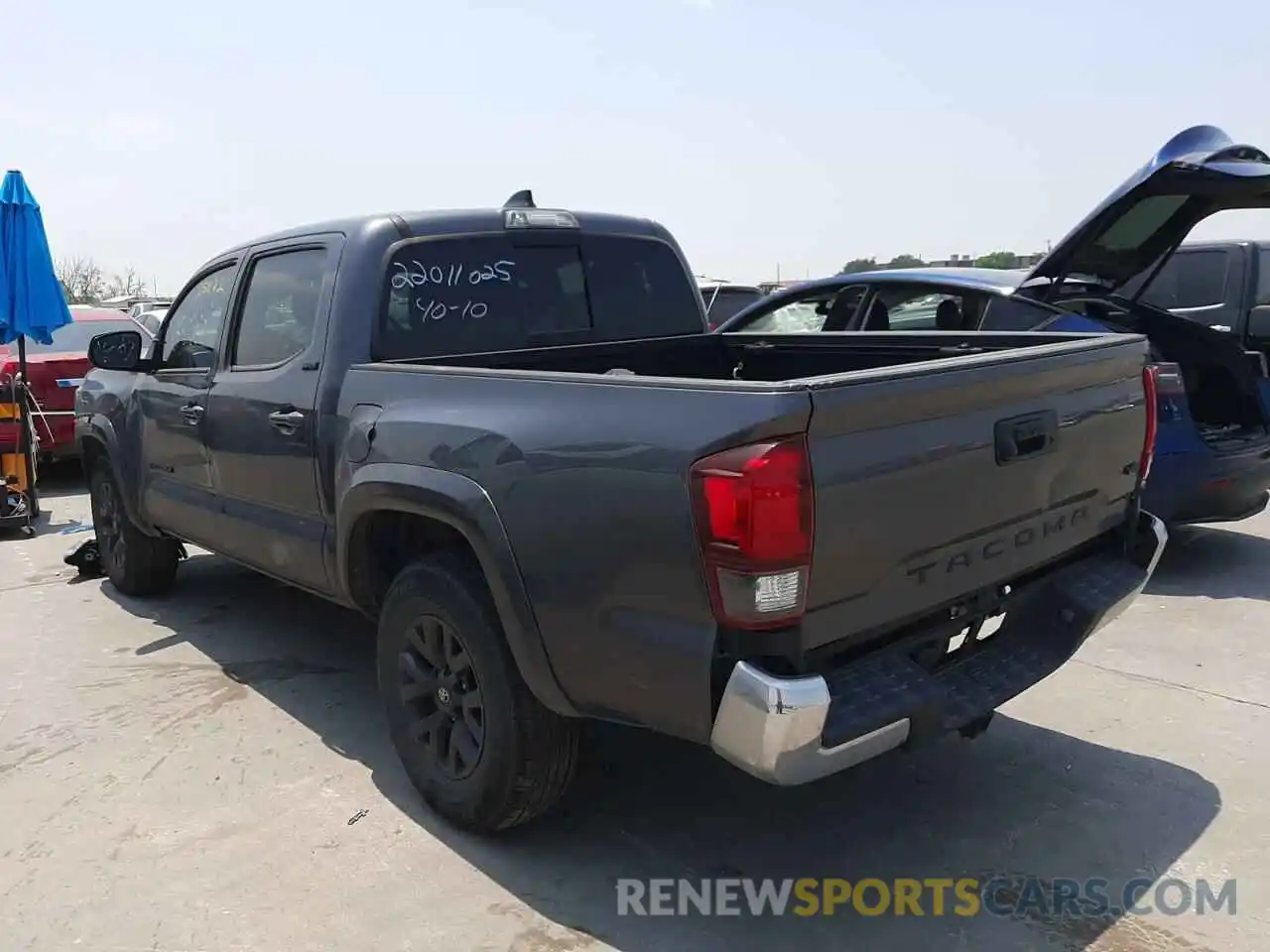 3 Photograph of a damaged car 5TFAZ5CN6MX105492 TOYOTA TACOMA 2021