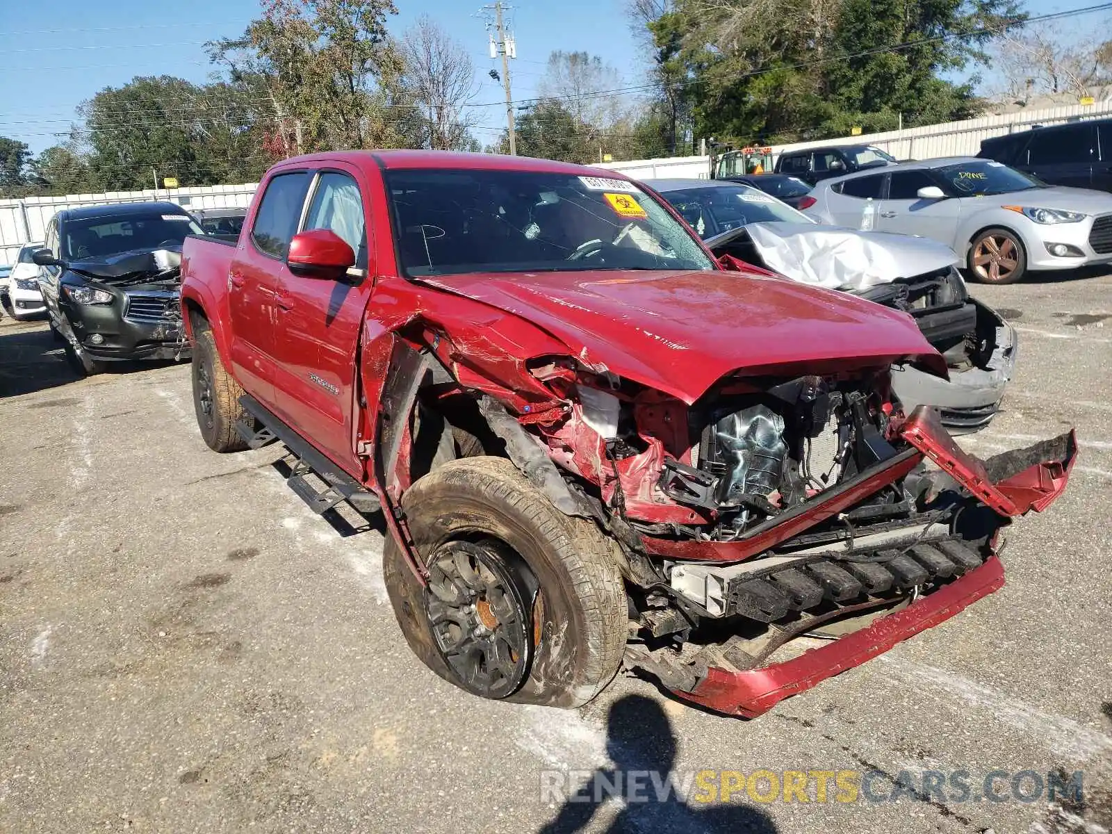 1 Photograph of a damaged car 5TFAZ5CN7MX099492 TOYOTA TACOMA 2021