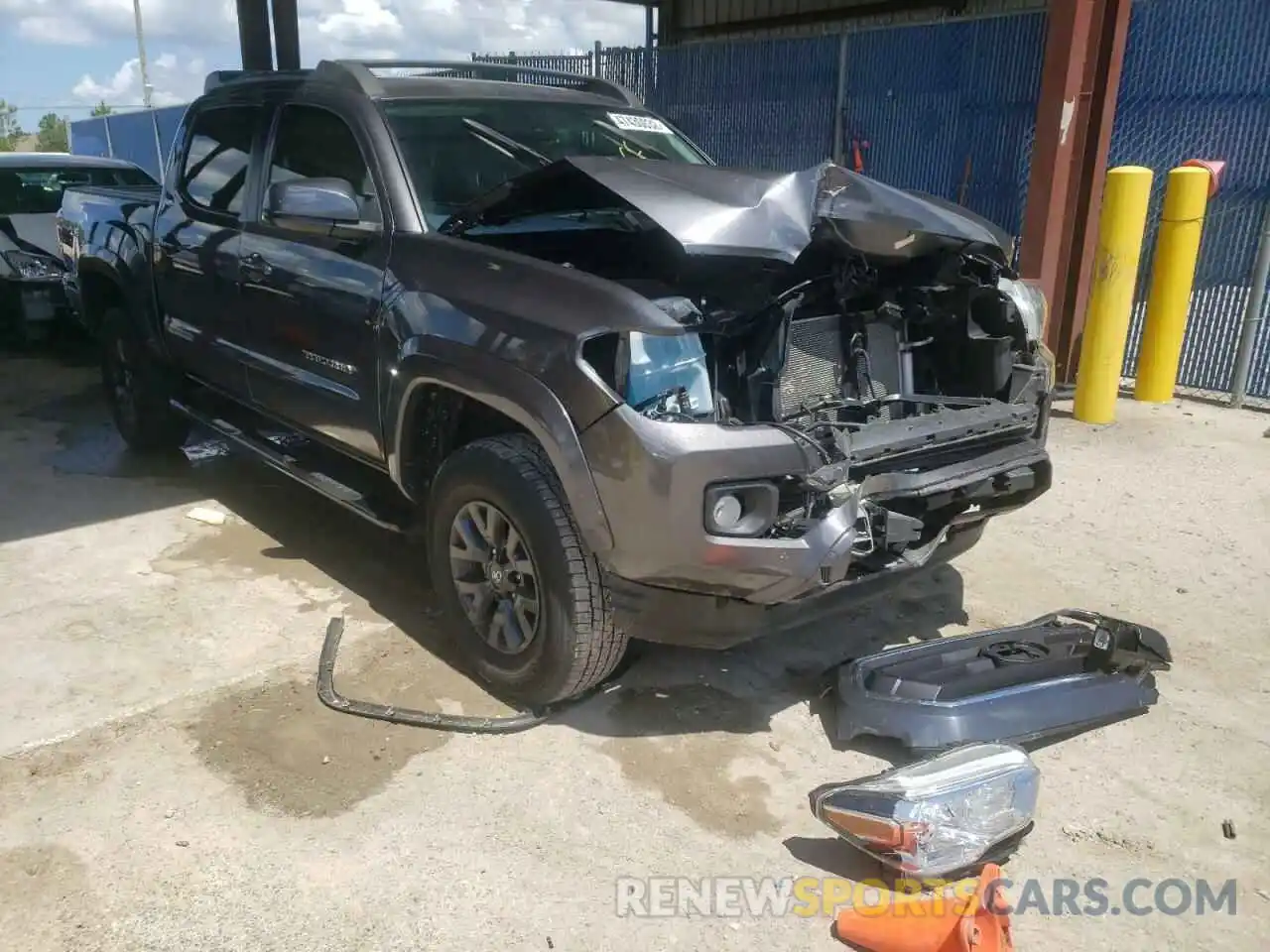 1 Photograph of a damaged car 5TFAZ5CN7MX100107 TOYOTA TACOMA 2021