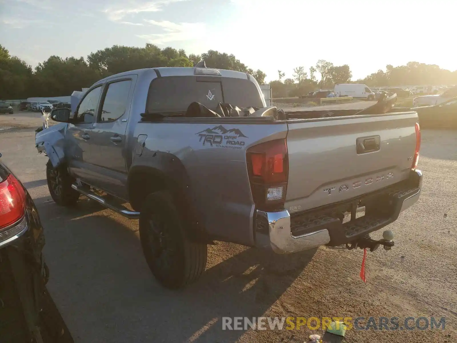 3 Photograph of a damaged car 5TFAZ5CN7MX100270 TOYOTA TACOMA 2021