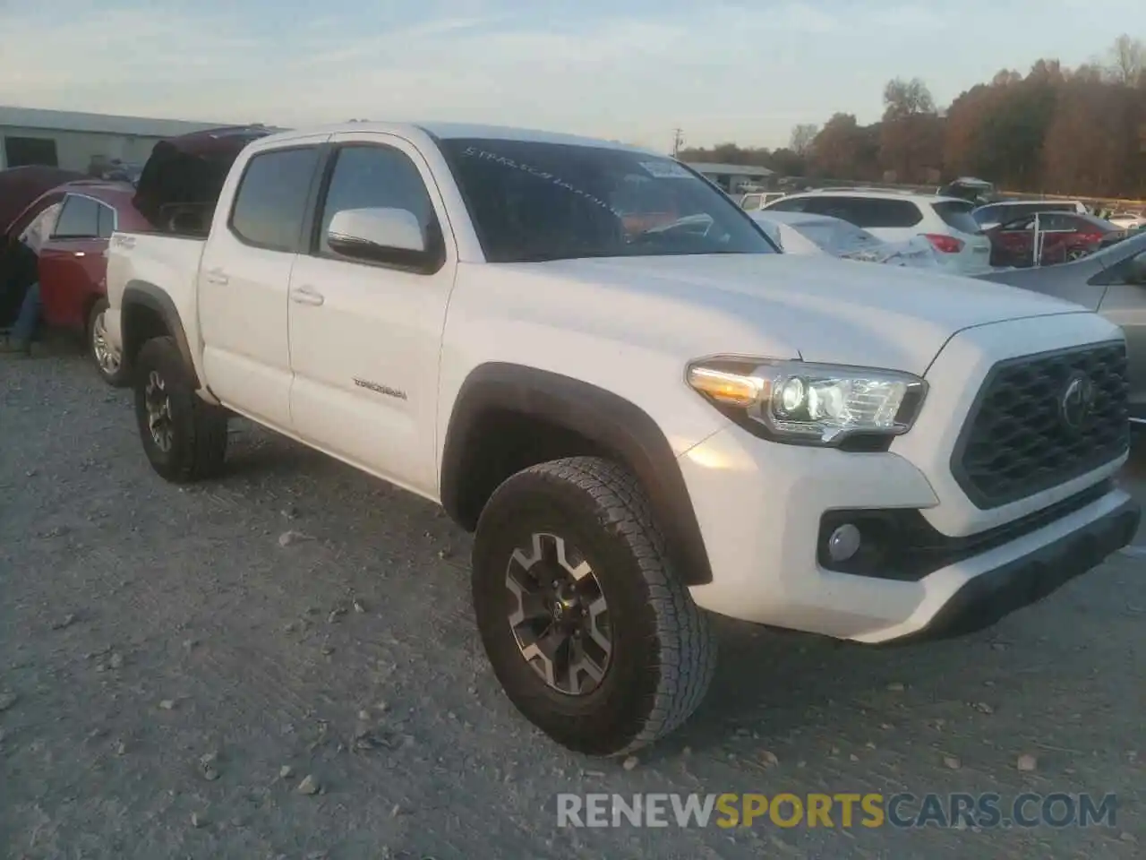 1 Photograph of a damaged car 5TFAZ5CN7MX101192 TOYOTA TACOMA 2021