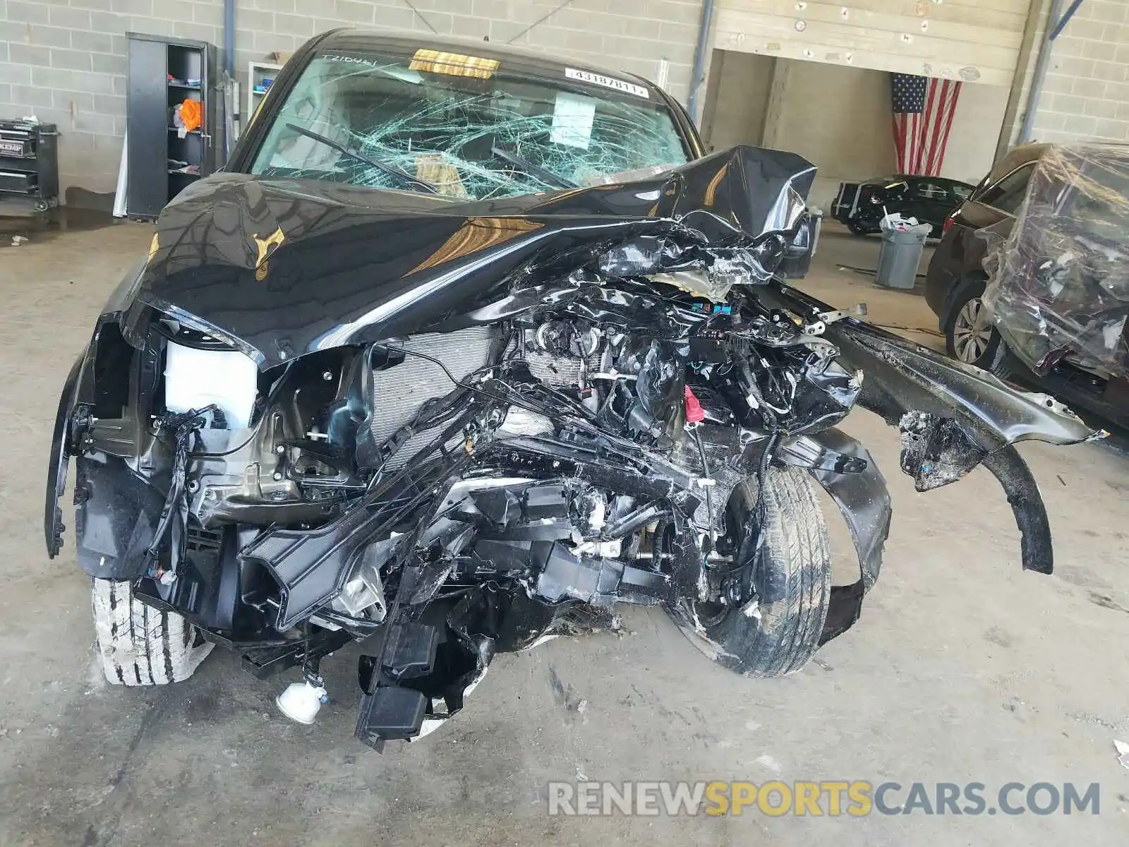 9 Photograph of a damaged car 5TFAZ5CN7MX102472 TOYOTA TACOMA 2021