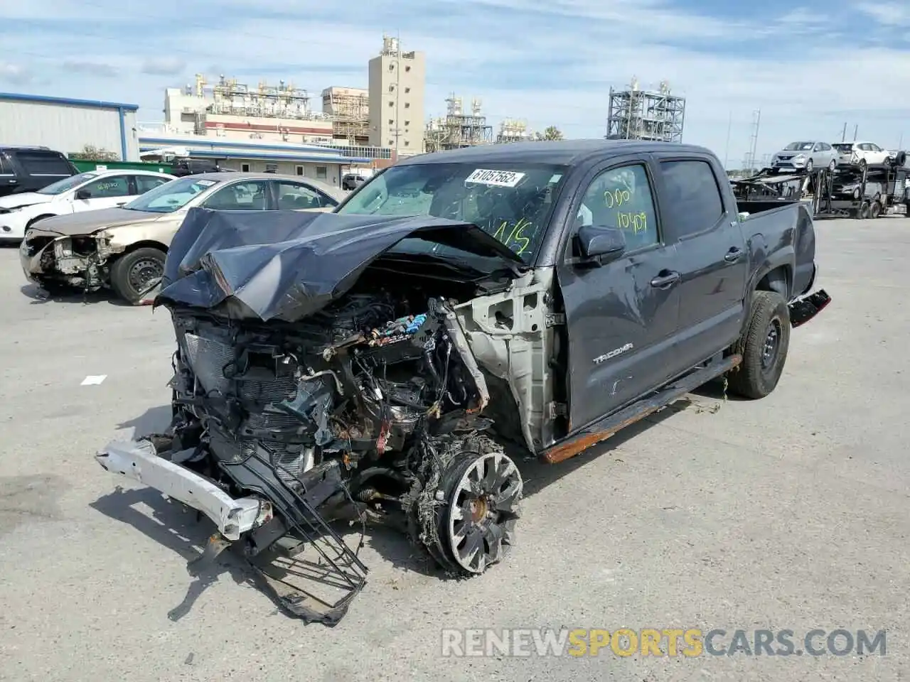 2 Фотография поврежденного автомобиля 5TFAZ5CN7MX105467 TOYOTA TACOMA 2021