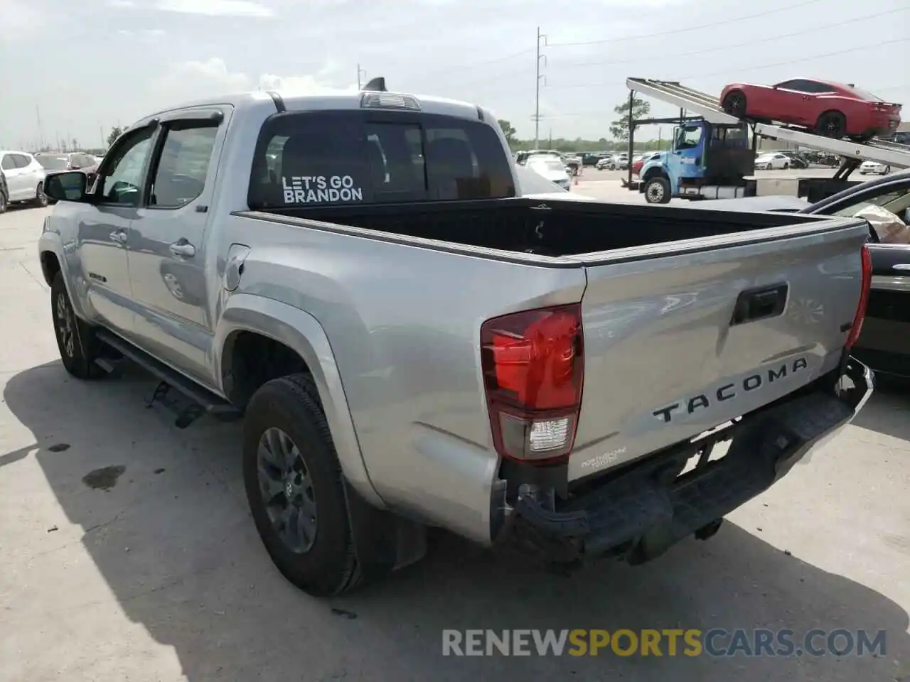 3 Photograph of a damaged car 5TFAZ5CN7MX105551 TOYOTA TACOMA 2021