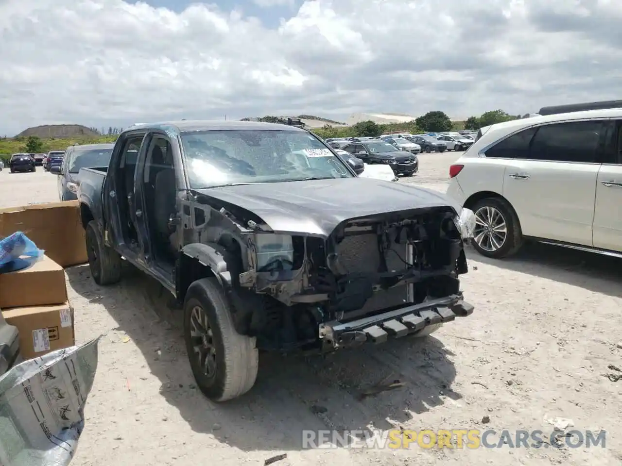 1 Photograph of a damaged car 5TFAZ5CN7MX108627 TOYOTA TACOMA 2021