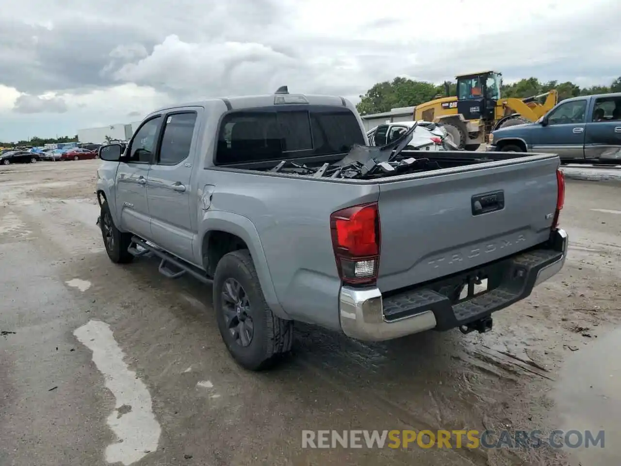 3 Фотография поврежденного автомобиля 5TFAZ5CN7MX108756 TOYOTA TACOMA 2021