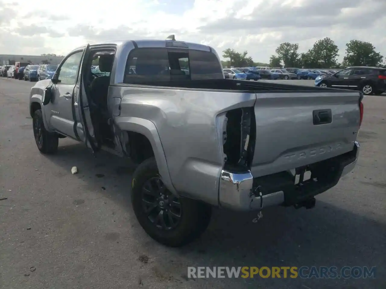 3 Photograph of a damaged car 5TFAZ5CN7MX109180 TOYOTA TACOMA 2021