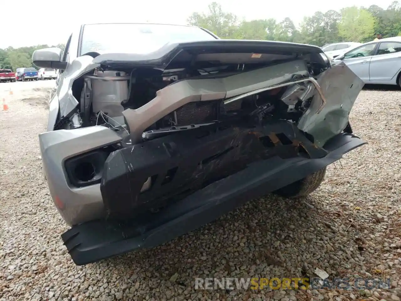 9 Photograph of a damaged car 5TFAZ5CN7MX109955 TOYOTA TACOMA 2021