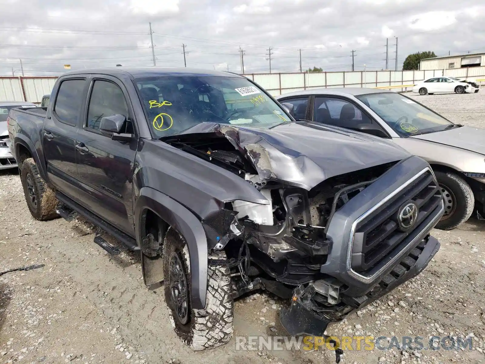 1 Photograph of a damaged car 5TFAZ5CN7MX113505 TOYOTA TACOMA 2021