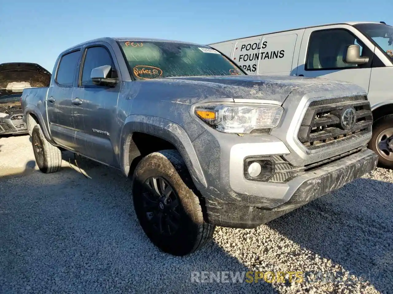 1 Photograph of a damaged car 5TFAZ5CN8MX101394 TOYOTA TACOMA 2021