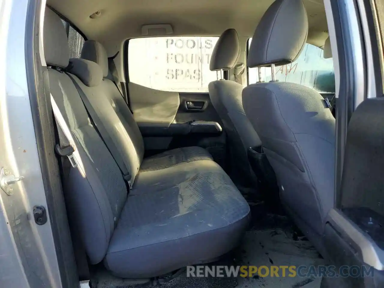 6 Photograph of a damaged car 5TFAZ5CN8MX101394 TOYOTA TACOMA 2021