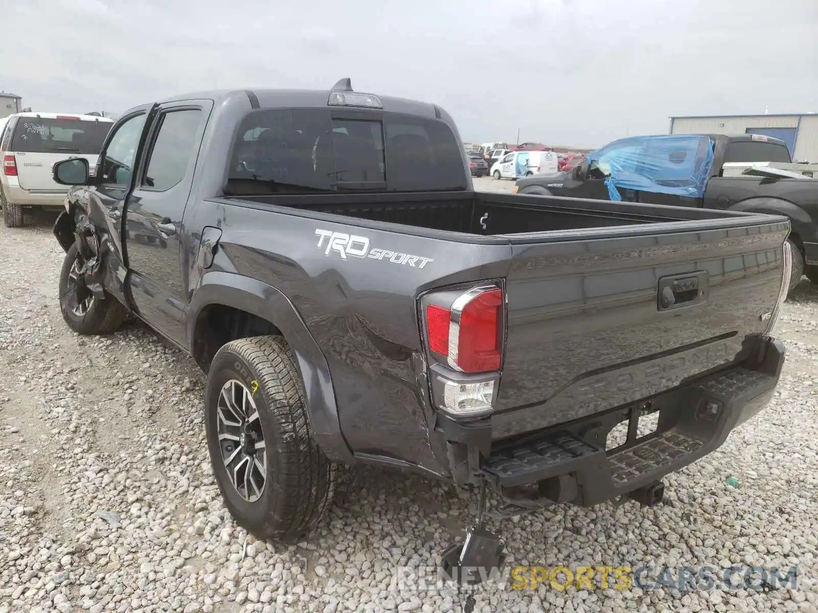 3 Photograph of a damaged car 5TFAZ5CN8MX101931 TOYOTA TACOMA 2021