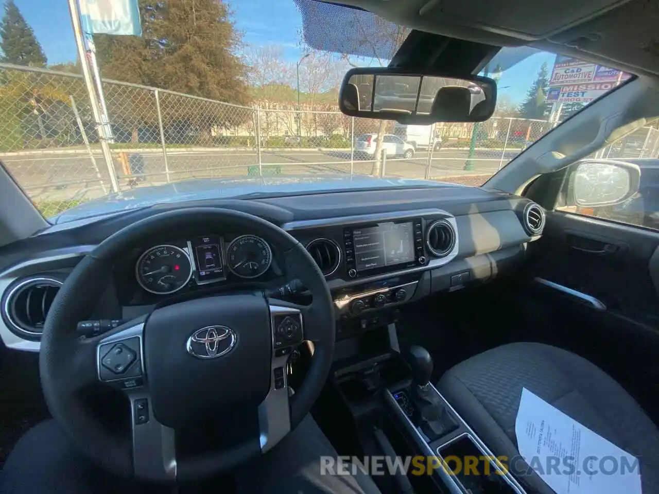 9 Photograph of a damaged car 5TFAZ5CN8MX105798 TOYOTA TACOMA 2021