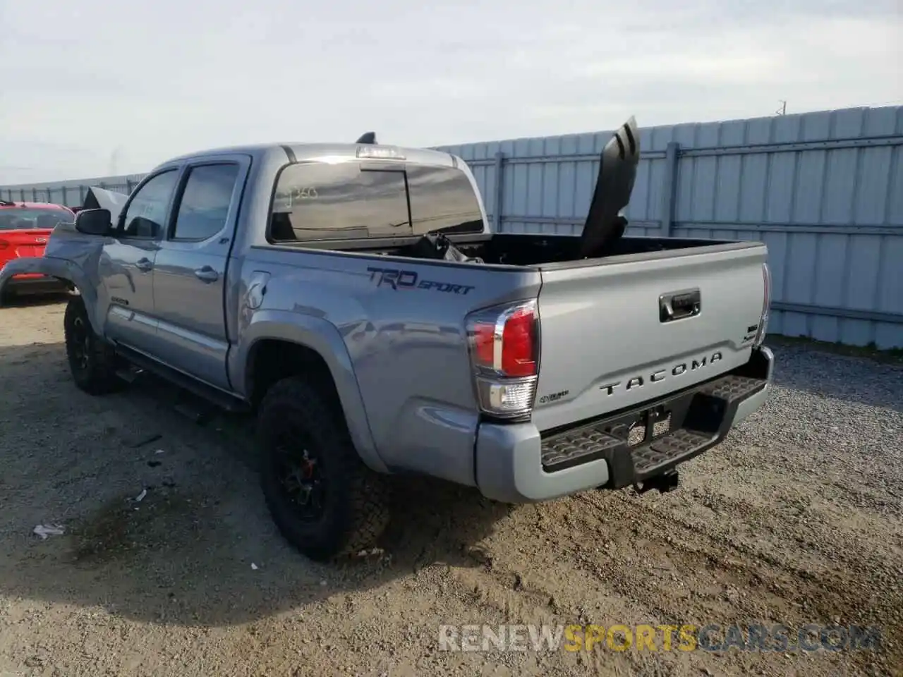 3 Photograph of a damaged car 5TFAZ5CN8MX114114 TOYOTA TACOMA 2021