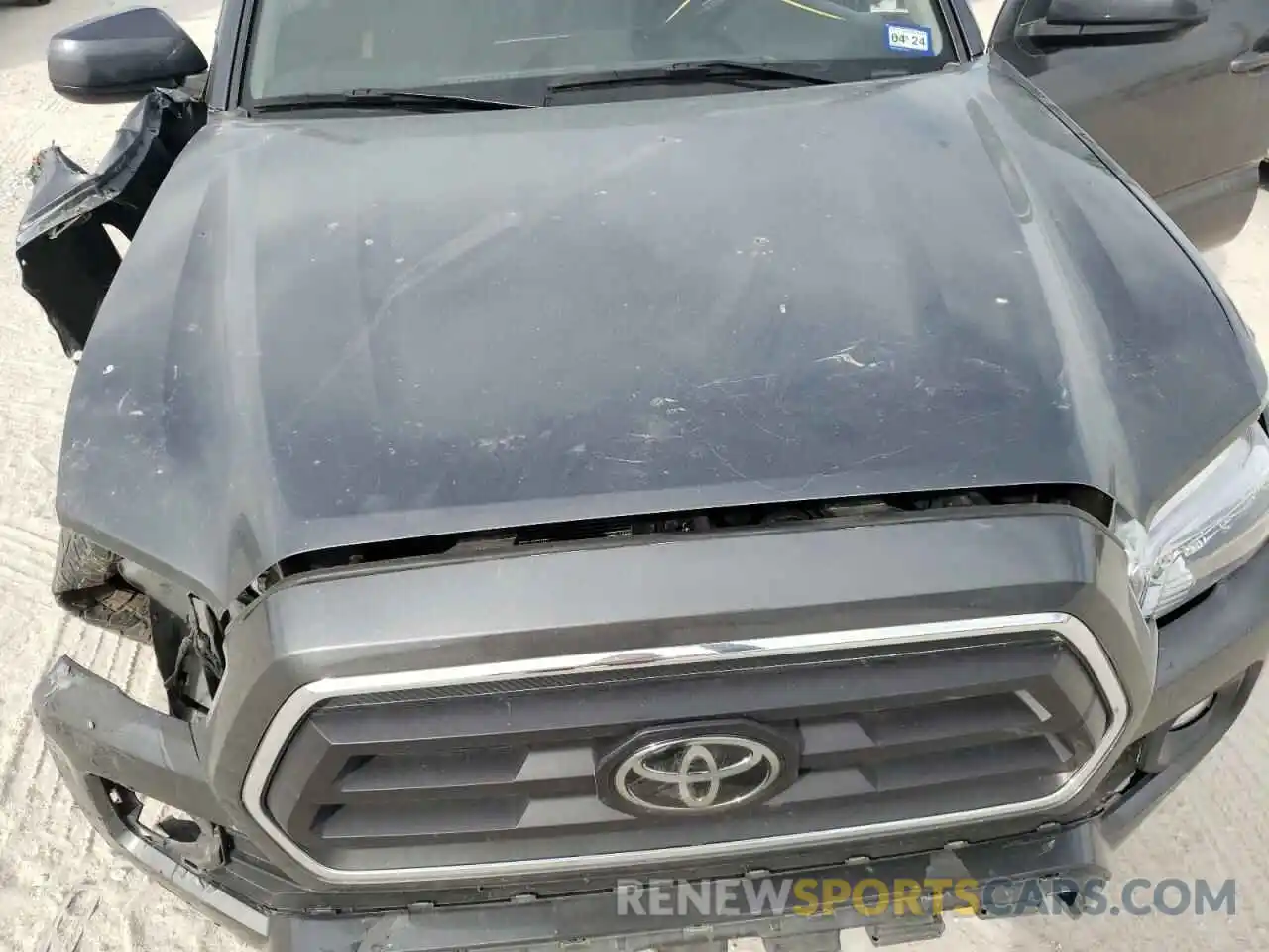 11 Photograph of a damaged car 5TFAZ5CN9MX097811 TOYOTA TACOMA 2021