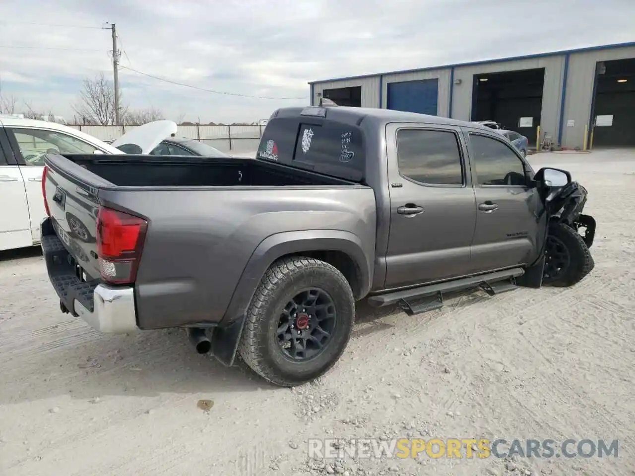 3 Photograph of a damaged car 5TFAZ5CN9MX097811 TOYOTA TACOMA 2021