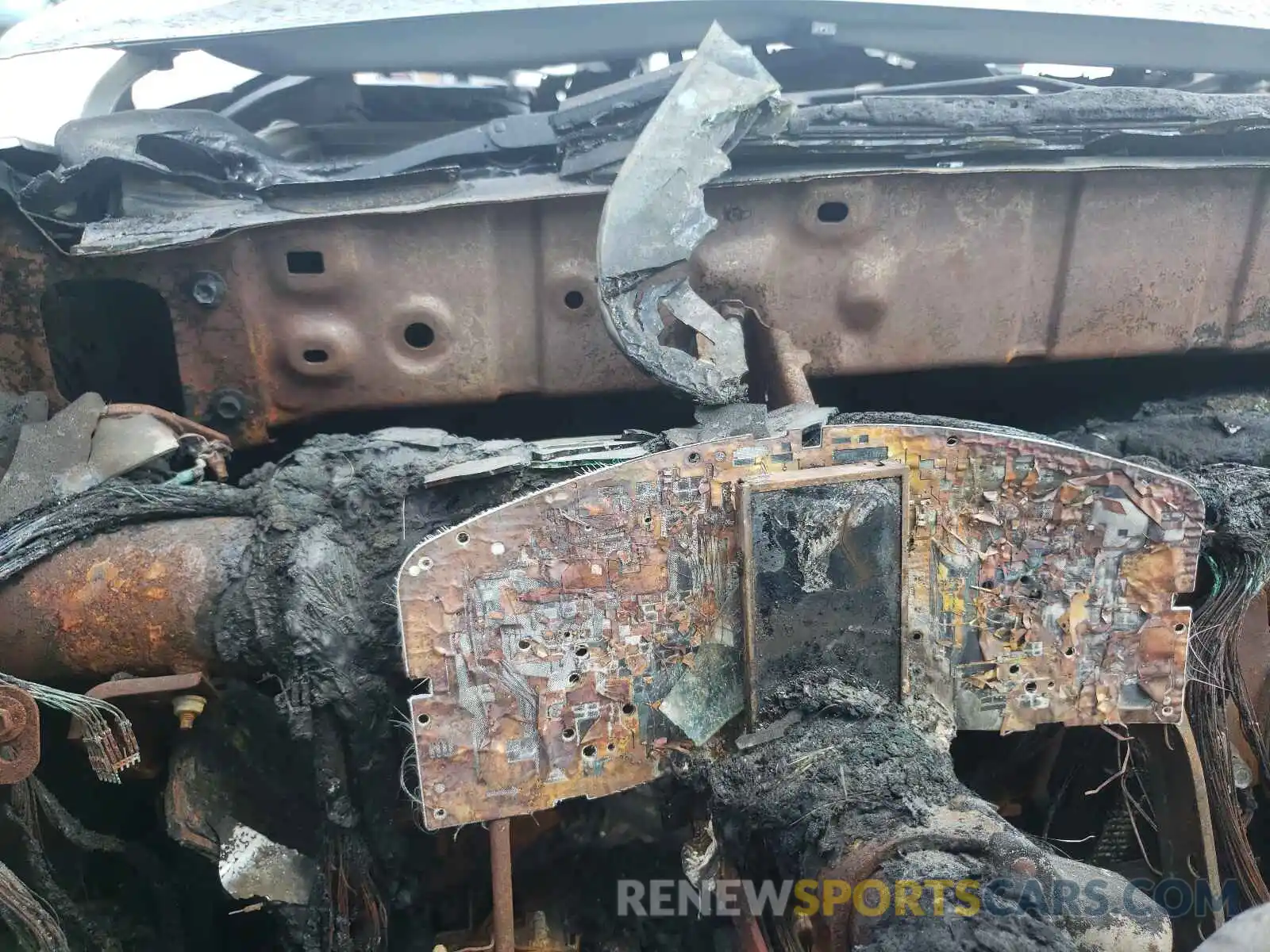 8 Photograph of a damaged car 5TFAZ5CN9MX099199 TOYOTA TACOMA 2021