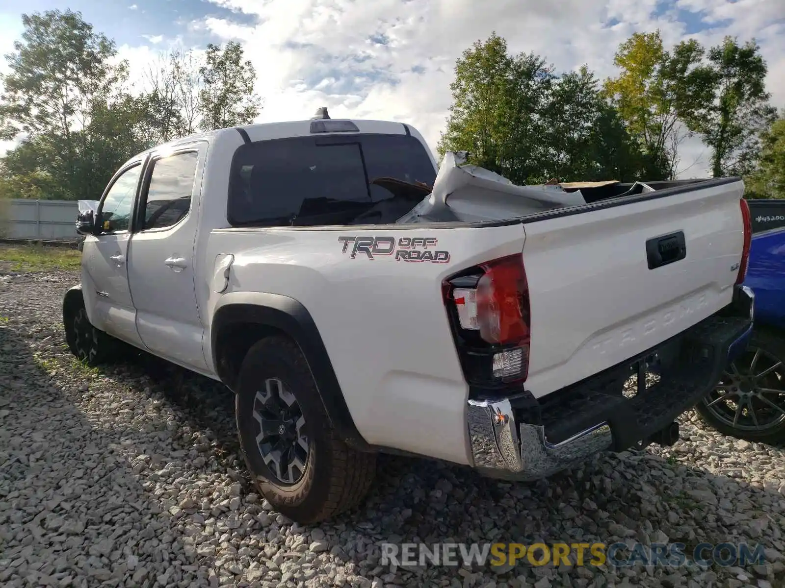 3 Photograph of a damaged car 5TFAZ5CN9MX109388 TOYOTA TACOMA 2021