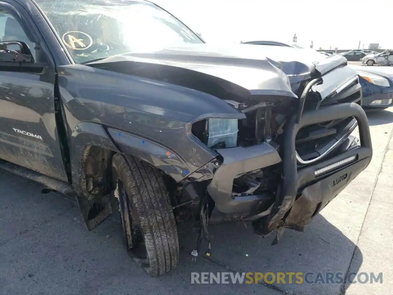 9 Photograph of a damaged car 5TFAZ5CN9MX116390 TOYOTA TACOMA 2021